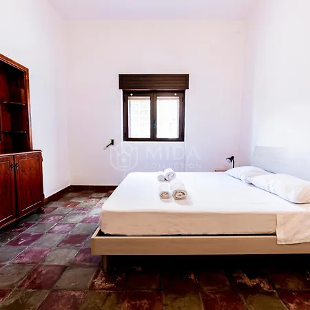 Oasis Villa Torre Lapillo
